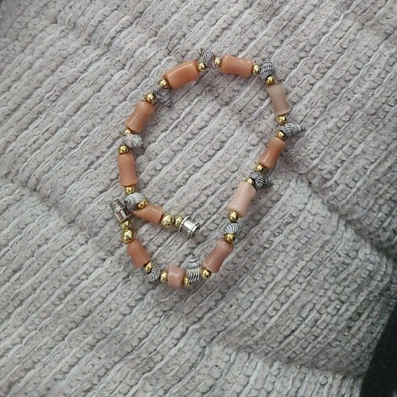 Jewelry bracelets - Picture 3 of 3